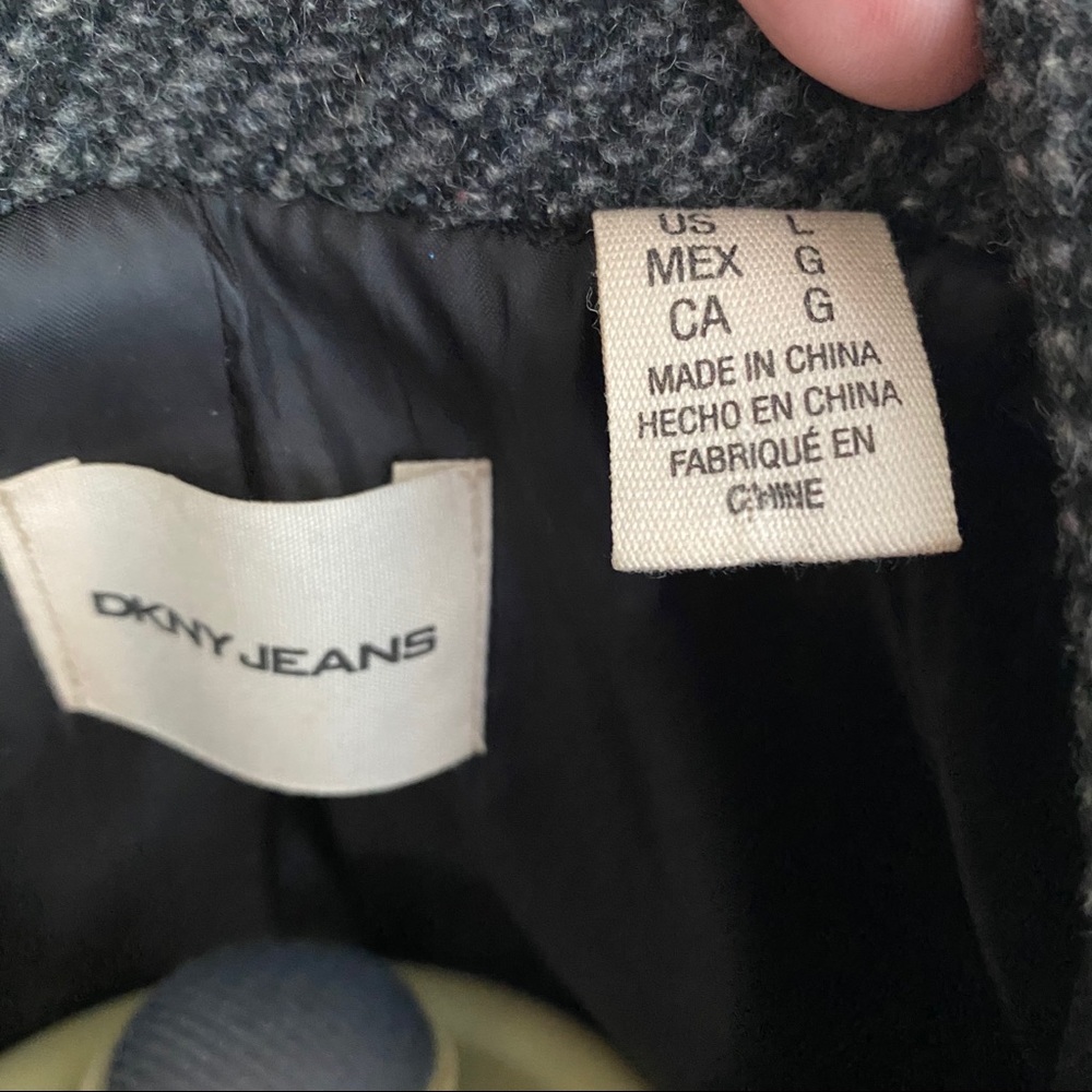 DKNY Zip Jacket with collar - Picture 5 of 6